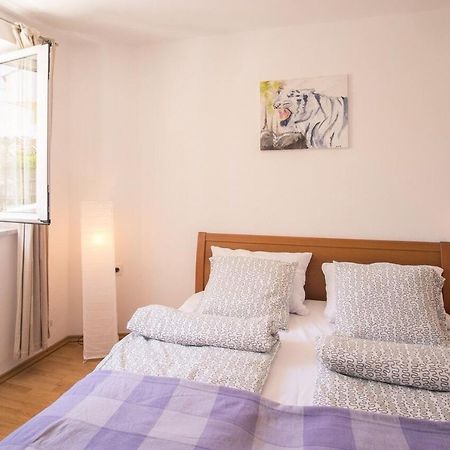 Apartment Polo Vrbnik Esterno foto